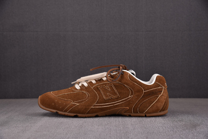 New Balance x MIU MIU NB530 NB000048