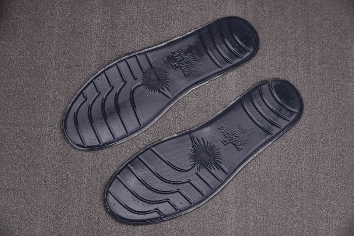 gel-kayano 14 1201a161-301