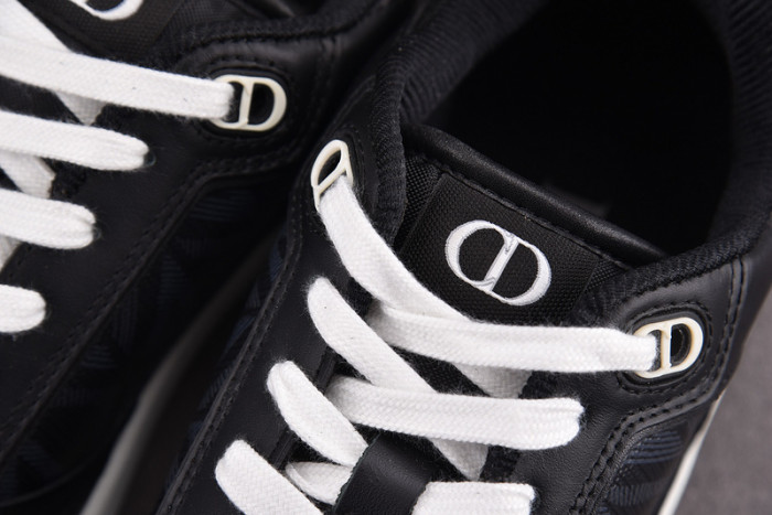 DIO* SNEAKERS B27 T0000-023