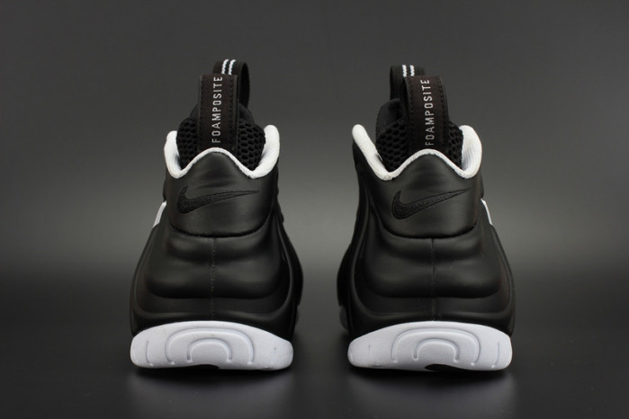 nike air foamposite pro “dr. doom” black/white 624041-006