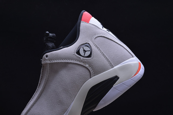 air jordan 14 retro "desert sand" black/ white 487471-021