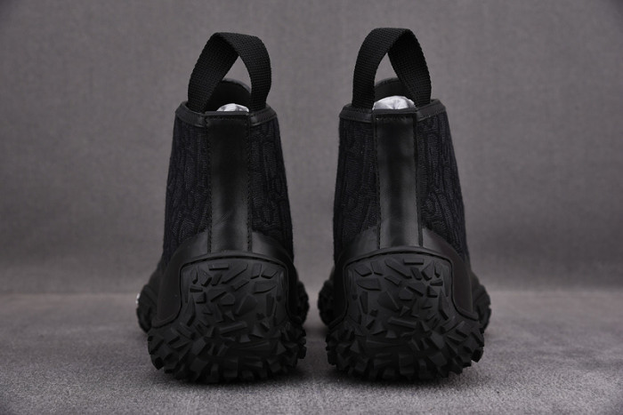 DIO* SNEAKERS B28 T0000-035