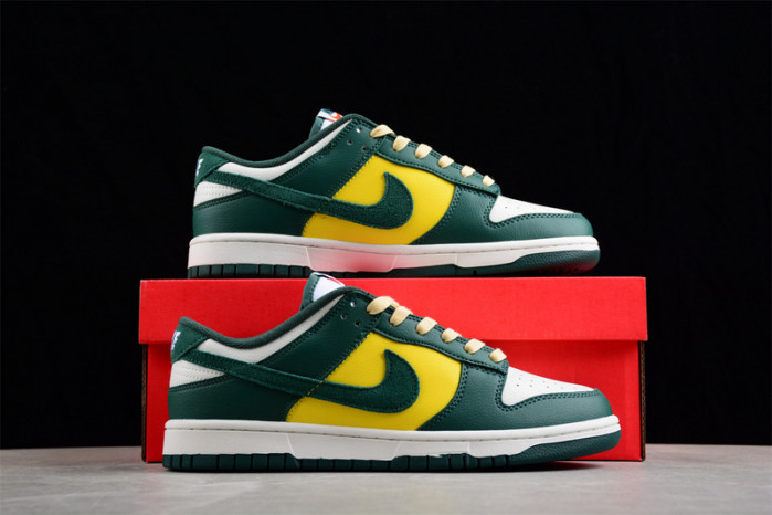 nike dunk low se noble green fd0350-133