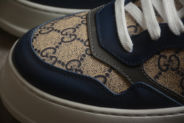 G*u*i* trainer sneaker100