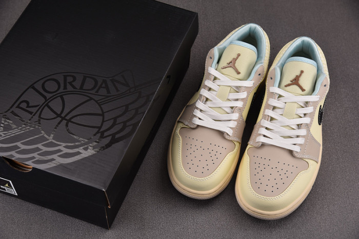 Air Jordan 1 Low Sanddrift HQ3440-101