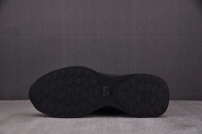 D1OR SNEAKERS B25 T0000-230