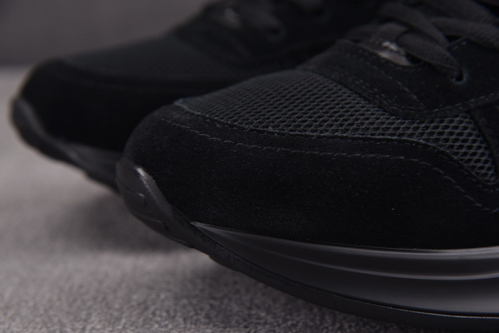 D1OR SNEAKERS B25 T0000-230