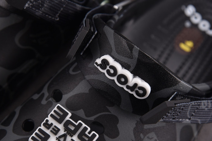 bape x Cr*0*s sandal bs1000002