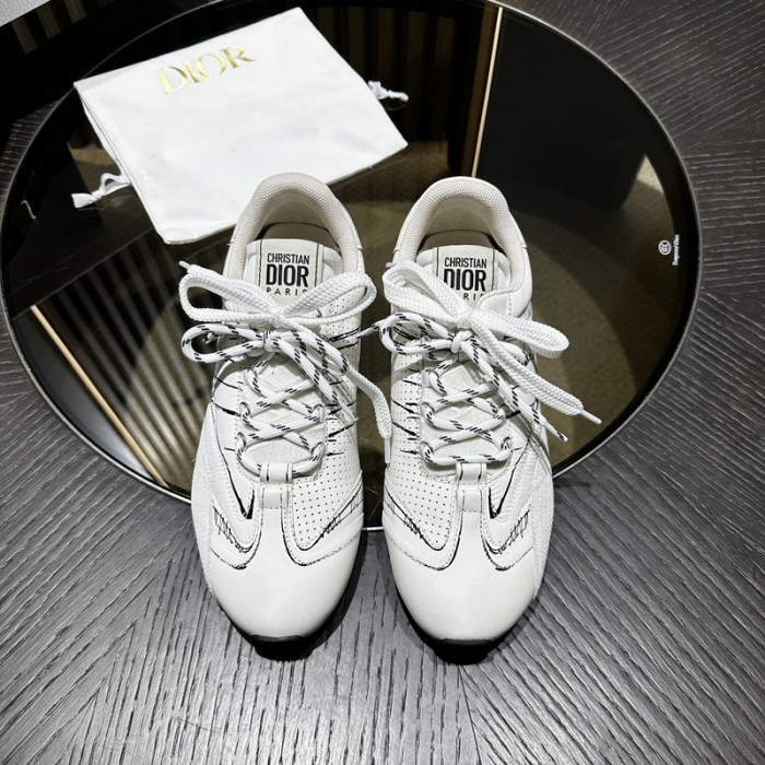 D1OR SNEAKERS T0000-234