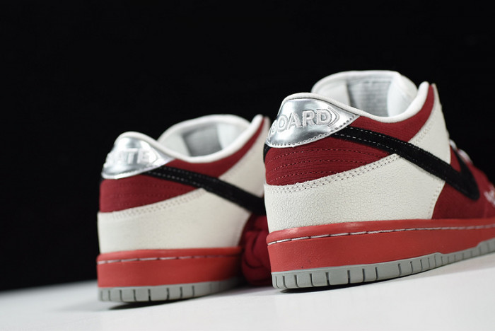 nike dunk low “roller derby” 313170-601