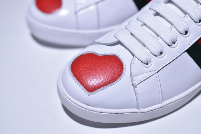 g*u*i ace embroidered low-top sneaker with red heart womens