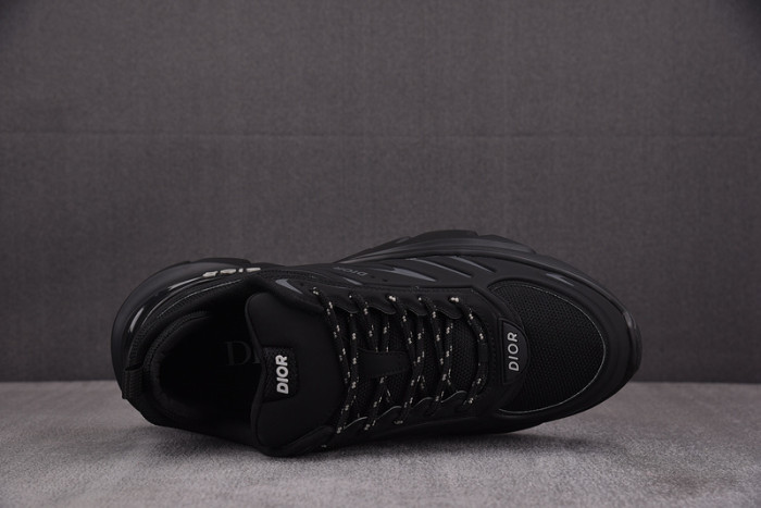 D1OR SNEAKERS B44 T0000-236