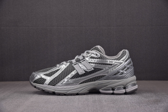 NEW BALANCE 1906R NB000041