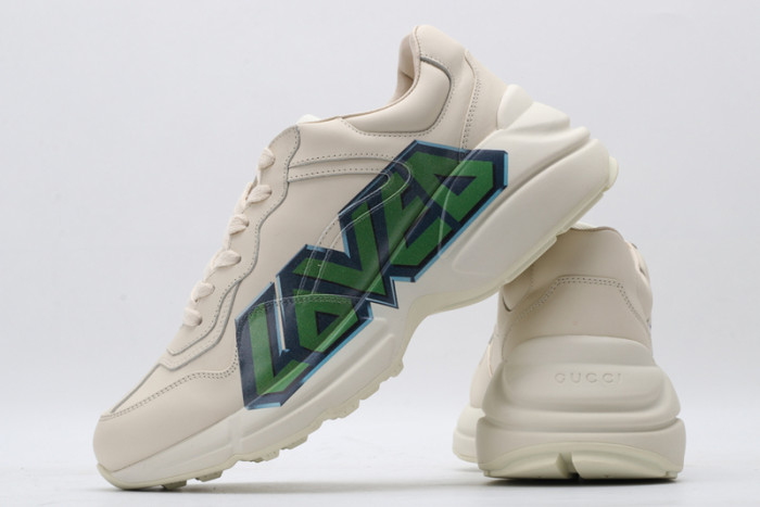 G*u*i* trainer sneaker27