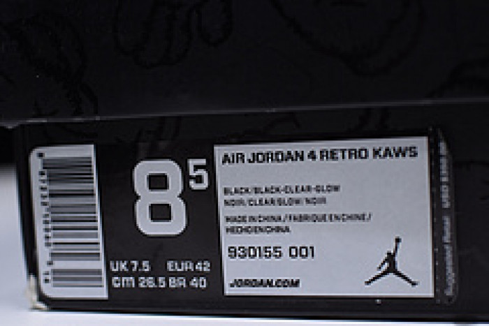 nike air jordan 4 retro kaws black 930155-001
