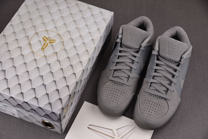 Nike Kobe 4 Black Mamba Collection Fade to Black 869450-005